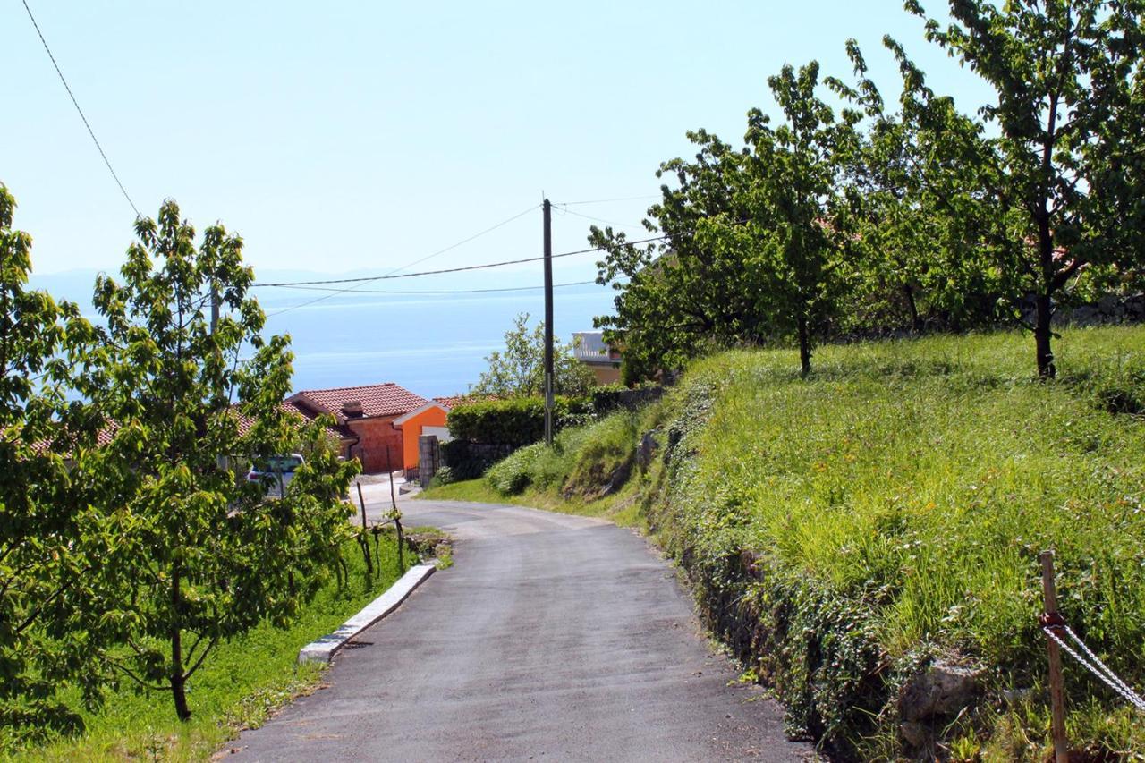 Apartments With A Parking Space Opric, Opatija - 7728 Lovran Εξωτερικό φωτογραφία