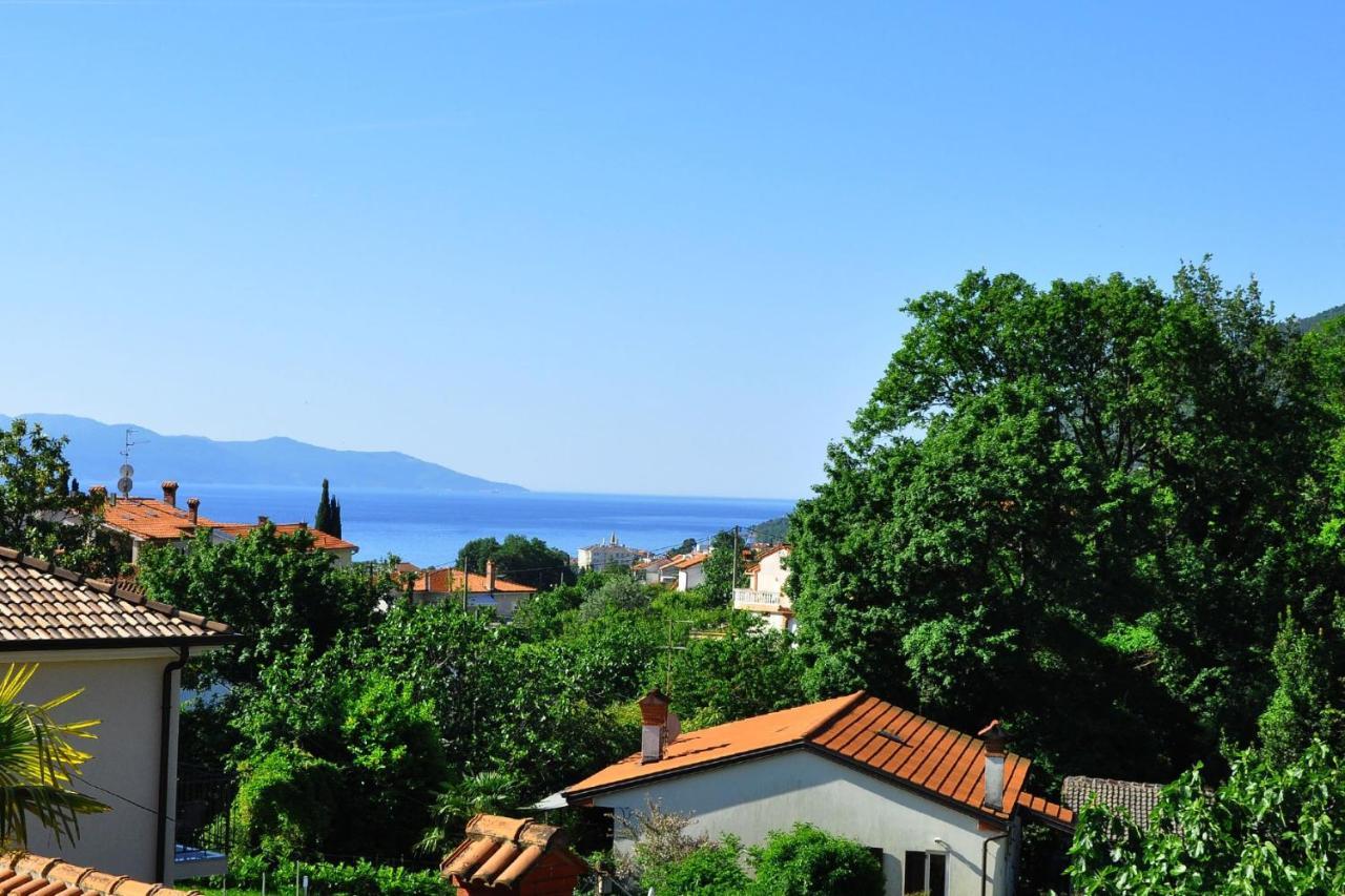 Apartments With A Parking Space Opric, Opatija - 7728 Lovran Εξωτερικό φωτογραφία