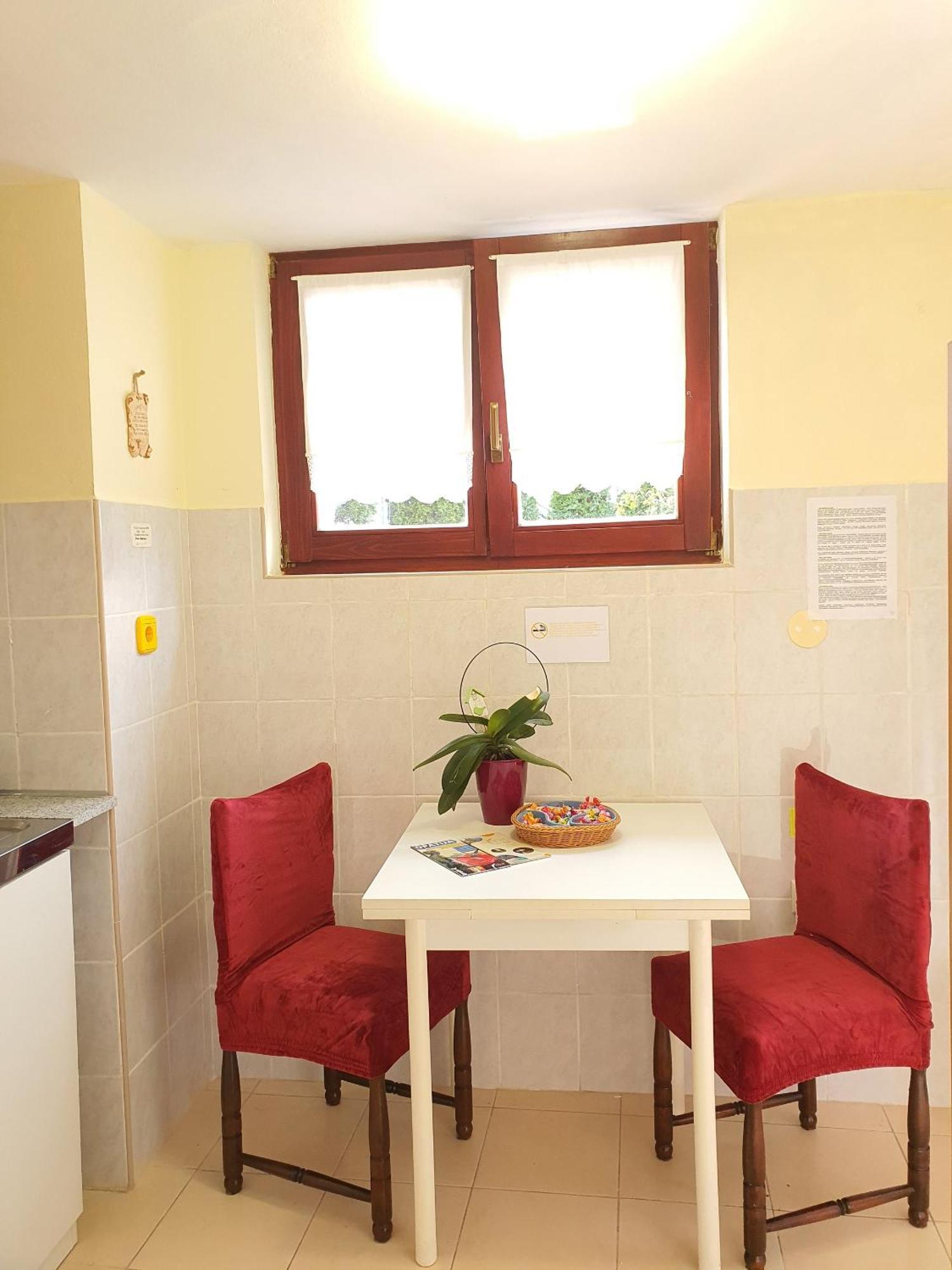 Apartments With A Parking Space Opric, Opatija - 7728 Lovran Εξωτερικό φωτογραφία