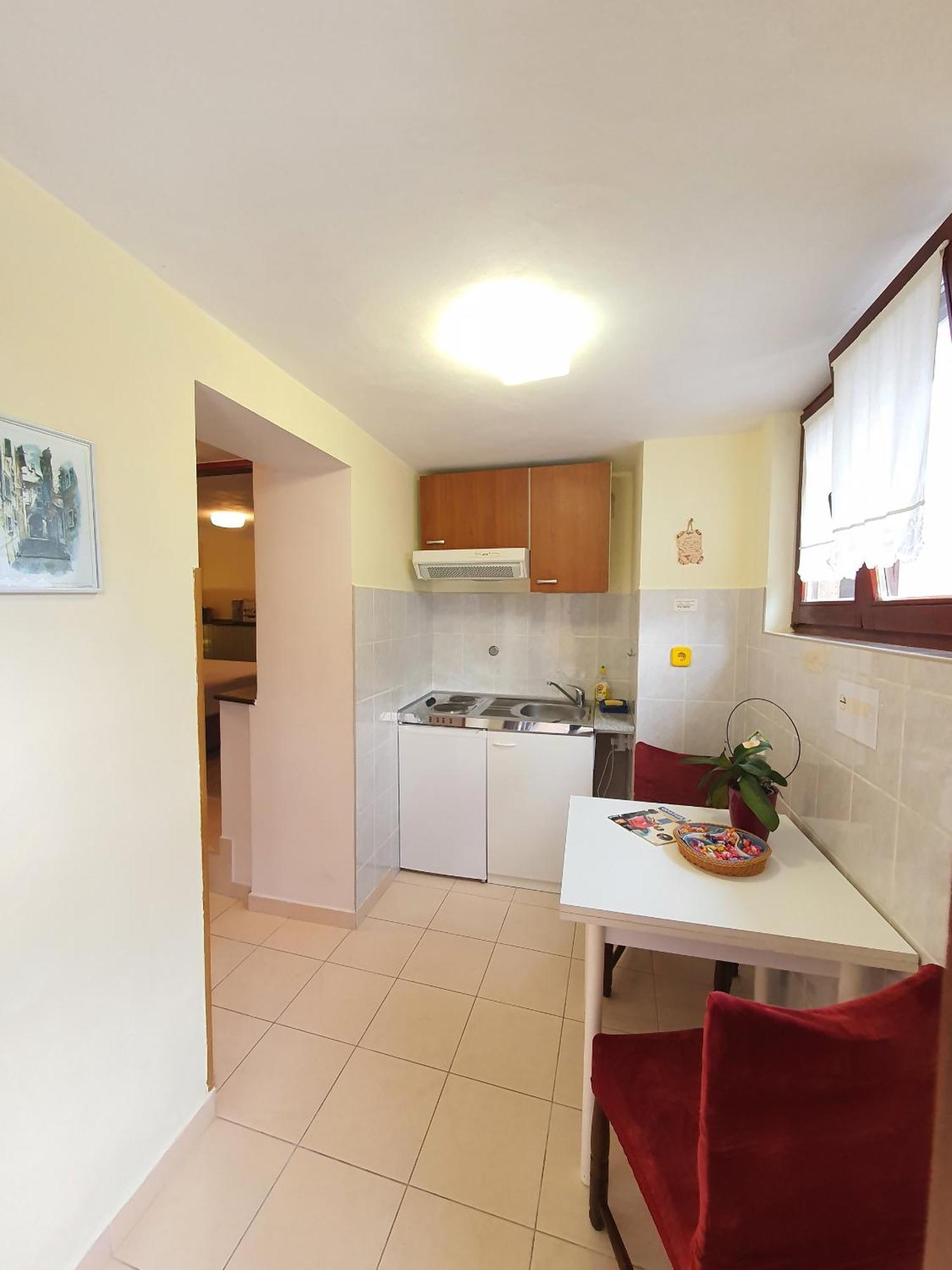 Apartments With A Parking Space Opric, Opatija - 7728 Lovran Εξωτερικό φωτογραφία
